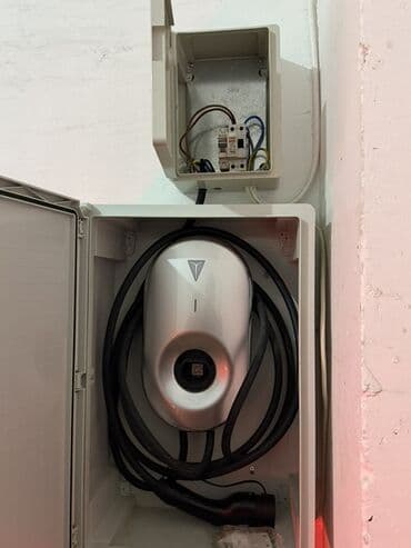 Batıq çıxaran alət: EV şarj stansiyası – divara quraşdırılan, qoruyucu korpusda - Tip: AC lalafo.az -da — 1 Batıq çıxaran alət: EV şarj stansiyası – divara quraşdırılan, qoruyucu korpusda - Tip: AC — 1