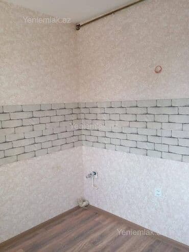 Volvo: Сумгайыт, 1 комната, Вторичка, 32 м² at lalafo.az — 5 Volvo: Сумгайыт, 1 комната, Вторичка, 32 м² — 5