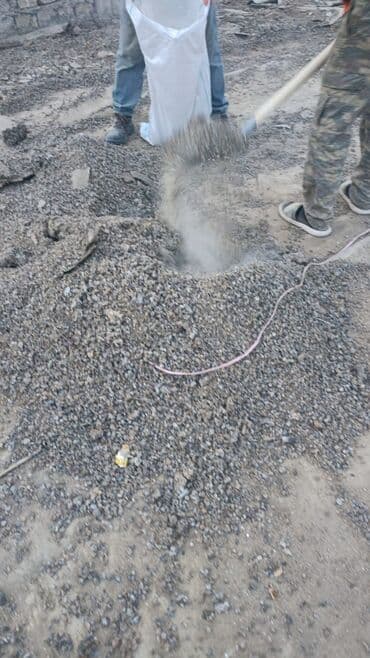 Göyərçin Peyini
200 kisə var
Kisəsi 5 manat lalafo.az -da Göyərçin Peyini
200 kisə var
Kisəsi 5 manat