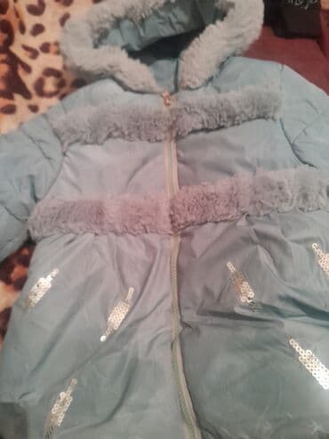 Uşaq qız üçün qışlıq gödəkçə - Rəng: açıq mavi - Kapüşonlu model lalafo.az -da Uşaq qız üçün qışlıq gödəkçə - Rəng: açıq mavi - Kapüşonlu model