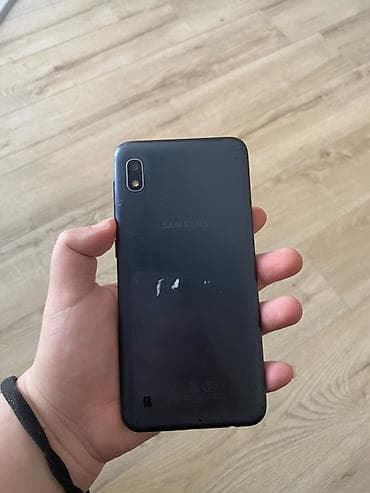 Samsung Galaxy A10, 32 GB, rəng - Qara, İki sim kartlı lalafo.az -da Samsung Galaxy A10, 32 GB, rəng - Qara, İki sim kartlı