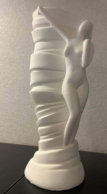 Модели кораблей: Статуэтка, 2023 год, Бесплатная доставка at lalafo.az — 3 Модели кораблей: Статуэтка, 2023 год, Бесплатная доставка — 3