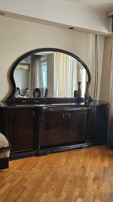 İşlənmiş, Servant, İtaliya lalafo.az -da İşlənmiş, Servant, İtaliya