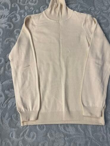 LC Waikiki firmasının krem rəngində, boğazlı, uzunqol sviteri. 10-11 lalafo.az -da LC Waikiki firmasının krem rəngində, boğazlı, uzunqol sviteri. 10-11
