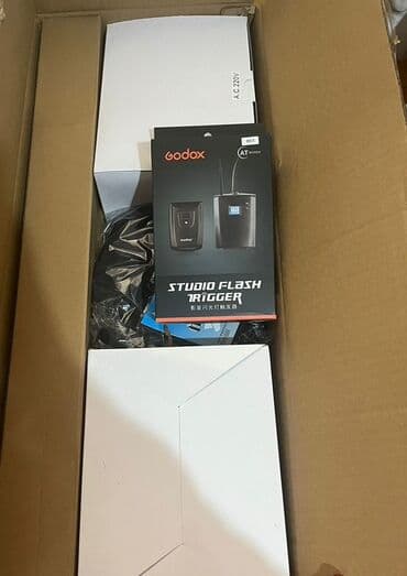 Godox brendinin studiya işıqlandırma dəsti, peşəkar fotoqraflar və lalafo.az -da Godox brendinin studiya işıqlandırma dəsti, peşəkar fotoqraflar və