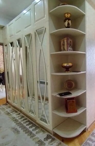 Kupe, 3 qapılı Künc dolab, Qarderob, paltar dolabı lalafo.az -da Kupe, 3 qapılı Künc dolab, Qarderob, paltar dolabı