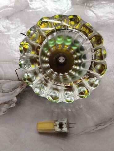 6 ədəd xrustal spot satılır.Biri 5 manata.Led lampalara lalafo.az -da 6 ədəd xrustal spot satılır.Biri 5 manata.Led lampalara