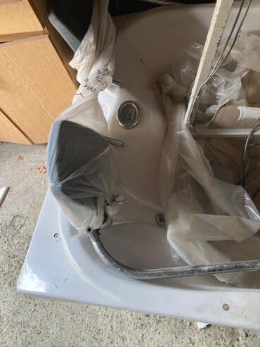 Hidromasajlı vanna küveti – künc tipli və motor Xüsusiyyətlər: - Künc lalafo.az -da Hidromasajlı vanna küveti – künc tipli və motor Xüsusiyyətlər: - Künc