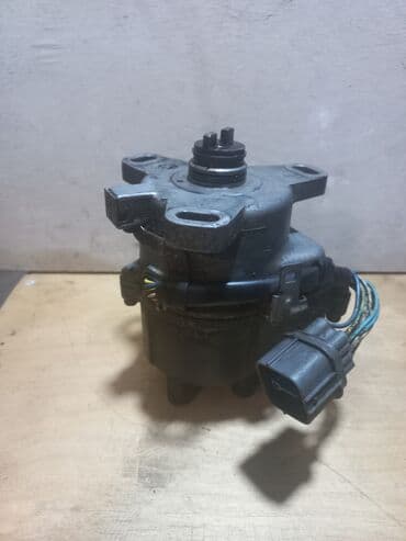 Свечи: Honda CR-V, 2 л, Бензин, 2000 г., Оригинал, Б/у at lalafo.az — 2 Свечи: Honda CR-V, 2 л, Бензин, 2000 г., Оригинал, Б/у — 2