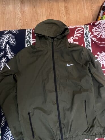 Kurtka, Vetrovka, Qış, Nike, L lalafo.az -da Kurtka, Vetrovka, Qış, Nike, L