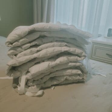 Простыни: 90×190 ölşüsündə olan uşaq kravatı üçün bortik satılır. Az istifadə at lalafo.az — 1 Простыни: 90×190 ölşüsündə olan uşaq kravatı üçün bortik satılır. Az istifadə — 1