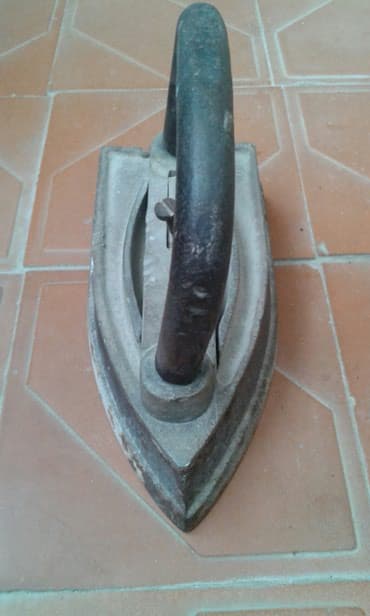 Agir demir utu. demir utuler coxdu bununkimisi yoxdu . Cunki bunun lalafo.az -da Agir demir utu. demir utuler coxdu bununkimisi yoxdu . Cunki bunun