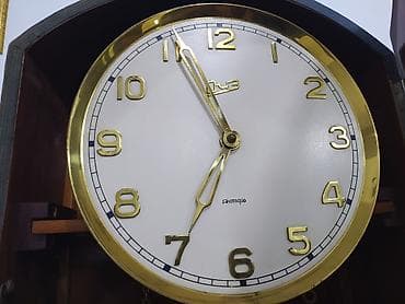Qədim saat satilir.Yantar.1954 ilin lalafo.az -da Qədim saat satilir.Yantar.1954 ilin