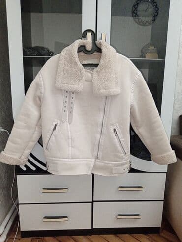 Salam. Yeni alinib ama geyinilmeyib rengi sehv alindigi ucun satilir lalafo.az -da Salam. Yeni alinib ama geyinilmeyib rengi sehv alindigi ucun satilir