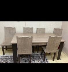 Qonaq otağı üçün, İşlənmiş, Açılmayan, Kvadrat masa, 6 stul lalafo.az -da Qonaq otağı üçün, İşlənmiş, Açılmayan, Kvadrat masa, 6 stul