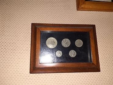 Antik monetlər
SSR i 1961 ci il tam monet desti! lalafo.az -da Antik monetlər
SSR i 1961 ci il tam monet desti!