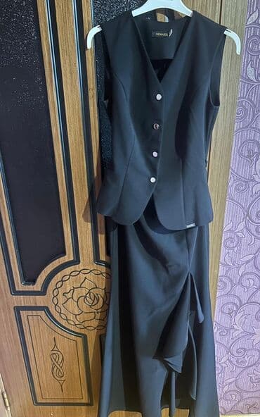 Yenidir.tecili satilir lalafo.az -da Yenidir.tecili satilir