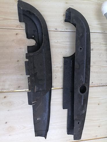 Moped/motosiklet üçün zəncir qoruyucu örtük (2 hissə) - Material lalafo.az -da Moped/motosiklet üçün zəncir qoruyucu örtük (2 hissə) - Material