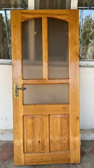 Ev qapısı satram 3- ədəd taxta orjinal dı şəkildəkidir hazır 50-azn lalafo.az -da Ev qapısı satram 3- ədəd taxta orjinal dı şəkildəkidir hazır 50-azn
