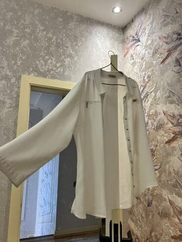 Qadın geyim dəsti – 4 fərqli məhsul 1) Ağ klassik köynək - Uzun qol lalafo.az -da Qadın geyim dəsti – 4 fərqli məhsul 1) Ağ klassik köynək - Uzun qol