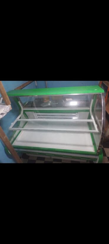 Soyuduculu vitrin – mağaza/kafe üçün - Tip: ön şüşəsi qabarıq, üfüqi lalafo.az -da Soyuduculu vitrin – mağaza/kafe üçün - Tip: ön şüşəsi qabarıq, üfüqi