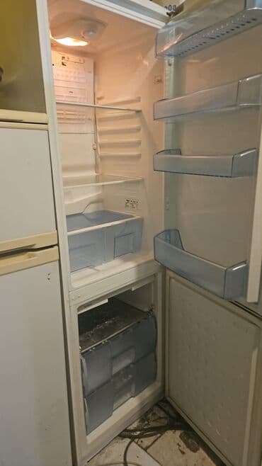 Маслобойки: 2 двери Холодильник Продажа, цвет - Белый at lalafo.az — 2 Маслобойки: 2 двери Холодильник Продажа, цвет - Белый — 2