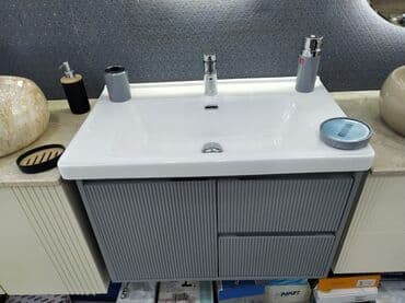 Modern vann otağı üçün lavabo və şkaf dəsti - Üst hissə: geniş lalafo.az -da Modern vann otağı üçün lavabo və şkaf dəsti - Üst hissə: geniş