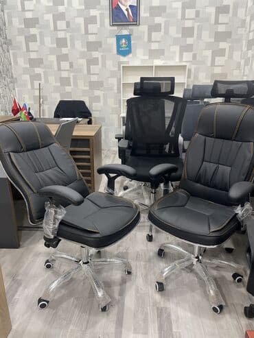 Özəlliklər: bel hissənin arxaya doğru əyilməsi və belin aşağı yuxarı lalafo.az -da Özəlliklər: bel hissənin arxaya doğru əyilməsi və belin aşağı yuxarı