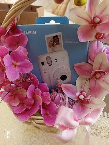 Fujifilm Instax Mini 12 – Clay White (Ağ) ani fotoaparat - Model lalafo.az -da Fujifilm Instax Mini 12 – Clay White (Ağ) ani fotoaparat - Model