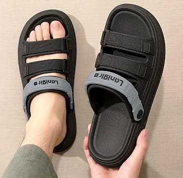 Unisex tərzli rahat sandal - Rəng: qara (boz detallı). - Üçlü ön lalafo.az -da Unisex tərzli rahat sandal - Rəng: qara (boz detallı). - Üçlü ön