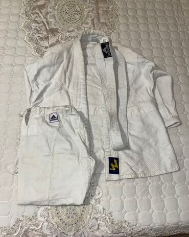 Adidas judo, aikido geyim dəsti - Marka: Adidas - Dəst: yuxarı gi lalafo.az -da Adidas judo, aikido geyim dəsti - Marka: Adidas - Dəst: yuxarı gi