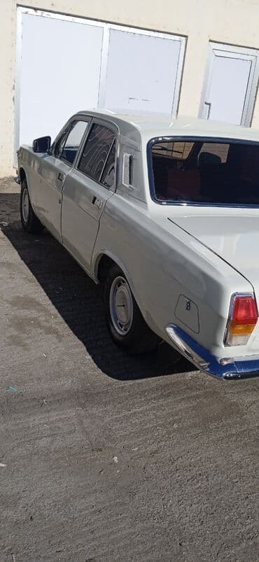 Klassik sedan avtomobil – GAZ Volqa (təxmini 24/3102 seriyası) lalafo.az -da Klassik sedan avtomobil – GAZ Volqa (təxmini 24/3102 seriyası)