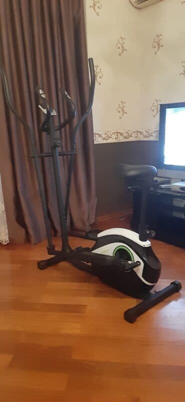 Elliptik trenajor və velotrenajor hibridi - 2-si 1-də dizayn: həm lalafo.az -da Elliptik trenajor və velotrenajor hibridi - 2-si 1-də dizayn: həm