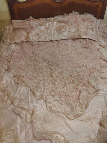 Yataq üçün Yeni Qaşlı rəng - Çəhrayı Yataq örtüyü lalafo.az -da Yataq üçün Yeni Qaşlı rəng - Çəhrayı Yataq örtüyü