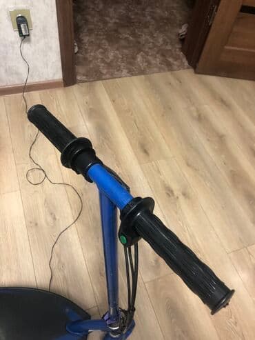 İşlənmiş Elektrik samokat ≤ 5", ≤ 250 Vt, 16 - 25 km/s, Ünvandan götürmə lalafo.az -da İşlənmiş Elektrik samokat ≤ 5", ≤ 250 Vt, 16 - 25 km/s, Ünvandan götürmə