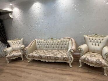 İşlənmiş, Divan, 2 kreslo, Bazasız, Açılmayan lalafo.az -da İşlənmiş, Divan, 2 kreslo, Bazasız, Açılmayan