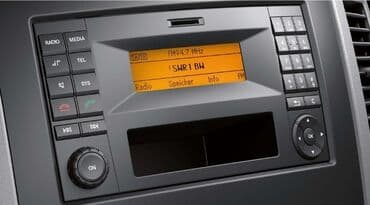 Mercedes-Benz Audio 20 CD — inteqrasiya olunmuş avtomobil multimediası lalafo.az -da Mercedes-Benz Audio 20 CD — inteqrasiya olunmuş avtomobil multimediası