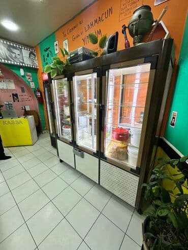 Endirim ‼️ Vitrin soyuducu — 1200 AZN - Üç qapılı, şüşə vitrinli lalafo.az -da Endirim ‼️ Vitrin soyuducu — 1200 AZN - Üç qapılı, şüşə vitrinli