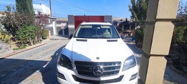 Mercedes-Benz ML-Class ağ rəngdə SUV Xüsusiyyətlər: - Kuzov: 5 qapılı lalafo.az -da Mercedes-Benz ML-Class ağ rəngdə SUV Xüsusiyyətlər: - Kuzov: 5 qapılı