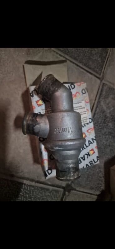 Бачки, балоны: Məhsul: Avtomobil mühərriki üçün termostat korpusu və termostat at lalafo.az — 2 Бачки, балоны: Məhsul: Avtomobil mühərriki üçün termostat korpusu və termostat — 2