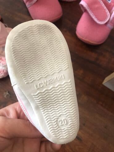 Basanojkalar, Qız üçün, 18.5 lalafo.az -da Basanojkalar, Qız üçün, 18.5