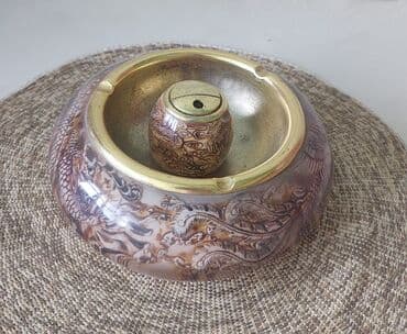 Şərq üslubunda bəzədilmiş külqabı və kibrit qutusu/çaxmaq tutacağı lalafo.az -da Şərq üslubunda bəzədilmiş külqabı və kibrit qutusu/çaxmaq tutacağı