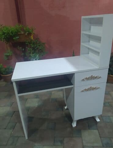 Прямоугольный стол, С выдвижными ящиками, Без полок, Дерево, Азербайджан, Нет кредита at lalafo.az Прямоугольный стол, С выдвижными ящиками, Без полок, Дерево, Азербайджан, Нет кредита