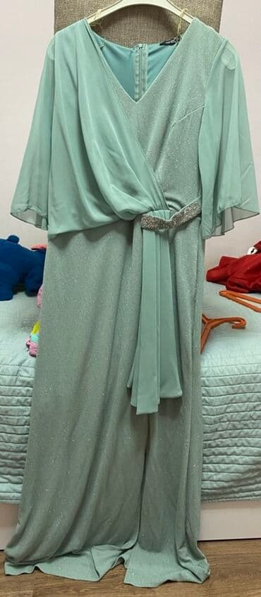 Türkiyədən baha alınıb 1 dəfə geyinilib. Qiymət razılaşma yolu ilə lalafo.az -da Türkiyədən baha alınıb 1 dəfə geyinilib. Qiymət razılaşma yolu ilə