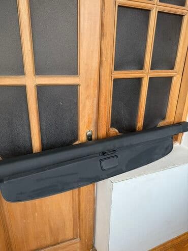 Audi Q7 2017-2024 arxa baqaj jaluzu lalafo.az -da Audi Q7 2017-2024 arxa baqaj jaluzu