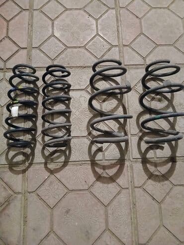 Avtomobil üçün yaylar (4 ədəd) - Komplekt: 4 ədəd spiral asqı yayı - lalafo.az -da Avtomobil üçün yaylar (4 ədəd) - Komplekt: 4 ədəd spiral asqı yayı -