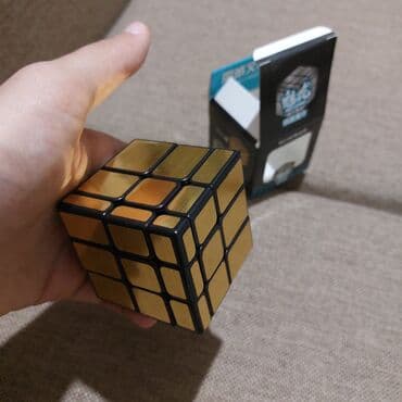 Mirror kubik yenidir moyu markasidir. Xaricden alınıb lalafo.az -da Mirror kubik yenidir moyu markasidir. Xaricden alınıb