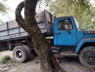 Yükdaşıma üçün nəzərdə tutulmuş mavi rəngli bortlu yük maşını. Bu lalafo.az -da Yükdaşıma üçün nəzərdə tutulmuş mavi rəngli bortlu yük maşını. Bu