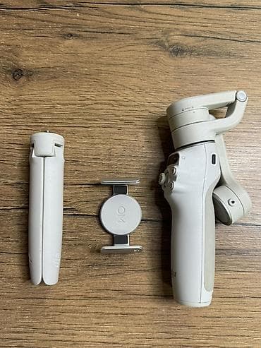 DJI OM6 telefon stablizatorudur. Başı çıxanlar bilir necə keyfiyyətli lalafo.az -da DJI OM6 telefon stablizatorudur. Başı çıxanlar bilir necə keyfiyyətli