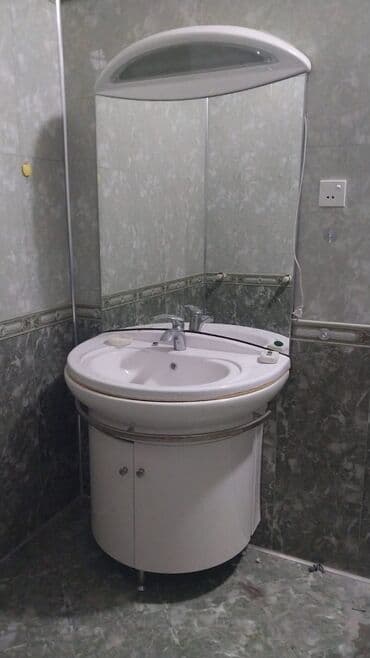 Бачки для унитаза: Hamam üçün lavabolu tualet mebeli dəsti - Dairəvi formalı, yerüstü at lalafo.az — 1 Бачки для унитаза: Hamam üçün lavabolu tualet mebeli dəsti - Dairəvi formalı, yerüstü — 1